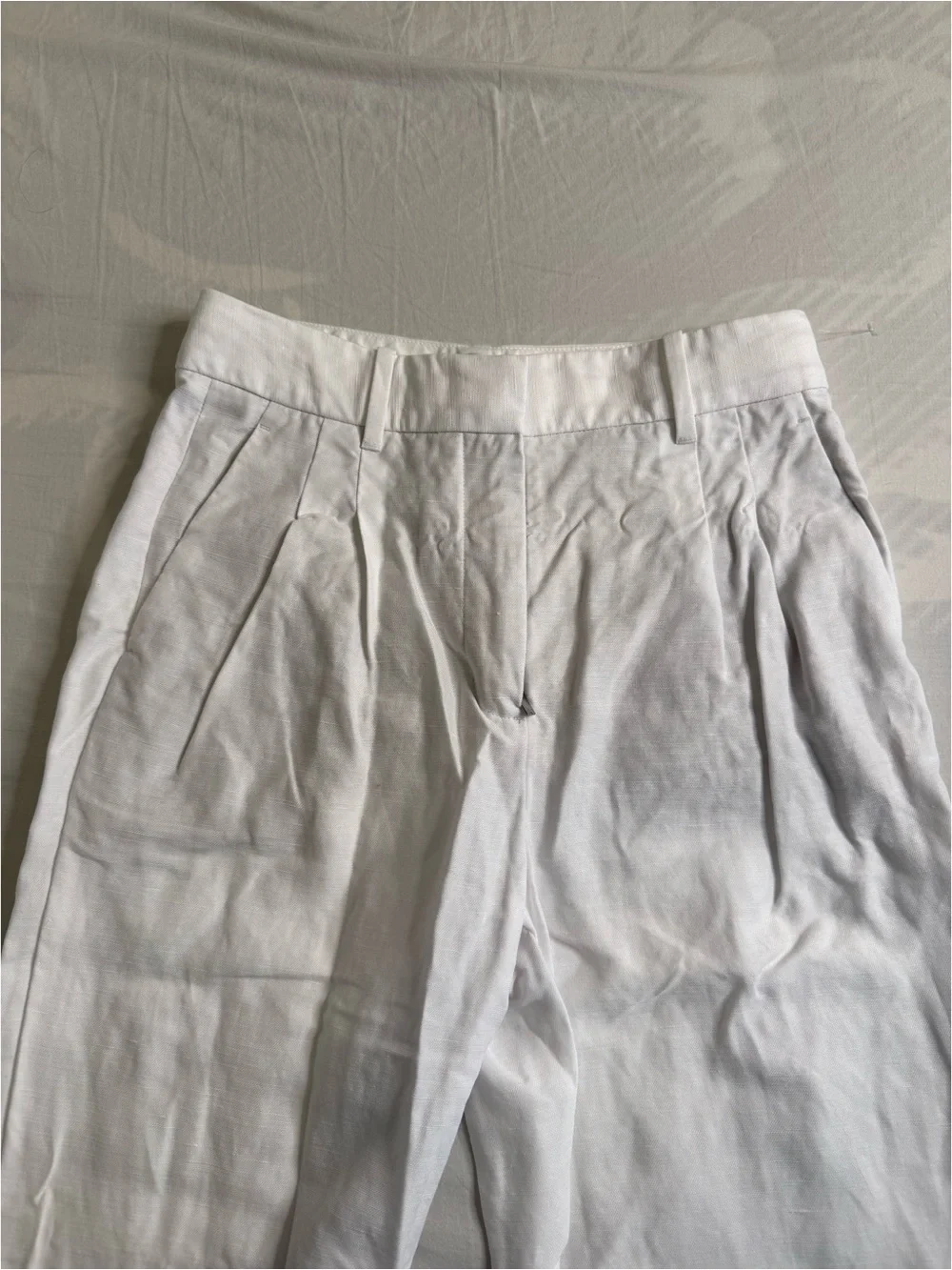 Classic Wide-Leg Linen-Blend Pants in White